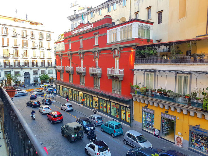 Exterior & Views 2, A ddurmì, Napoli