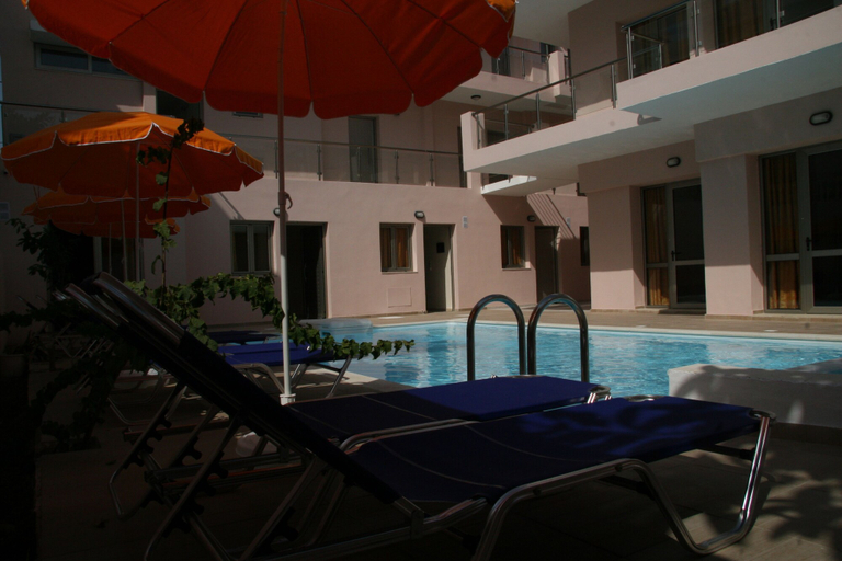 Sport & Beauty 4, Blue Sky Apartments, Crete