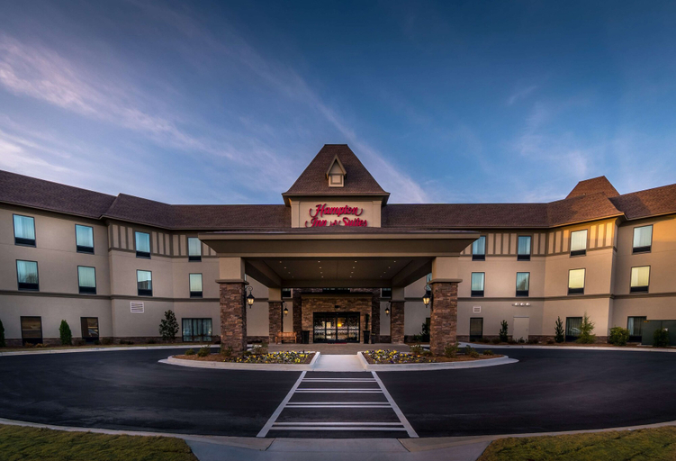 Exterior & Views 2, Hampton Inn & Suites Braselton, Barrow