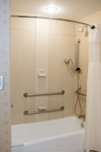 Bathroom 4, Hampton Inn Oxford-West, Lafayette