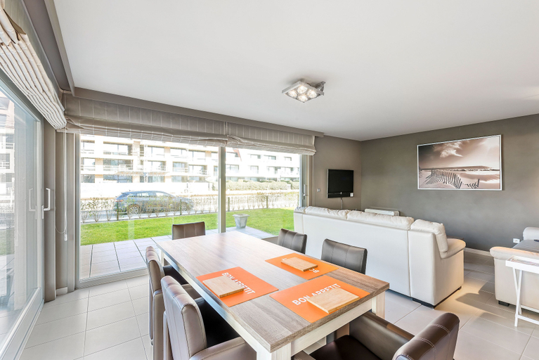 Others 5, Zilthof B 001, West-Vlaanderen