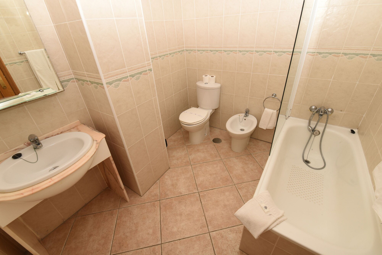 Bathroom 5, Praia da Lota Resort – Hotel & Apartments, Vila Real de Santo António