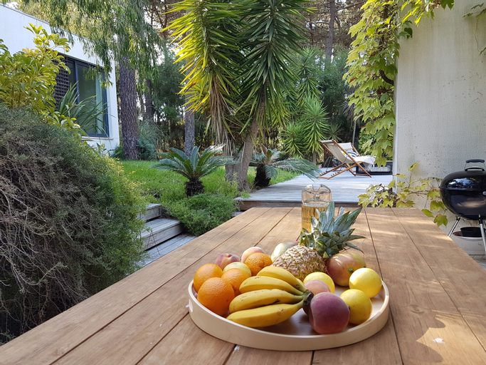 Food & Drinks 5, Aroeira Paradise Villa by Host-Point, Almada