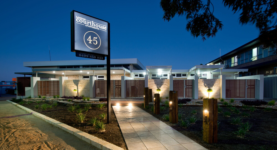 Exterior & Views 2, Loxton Courthouse Apartments, Loxton Waikerie - East