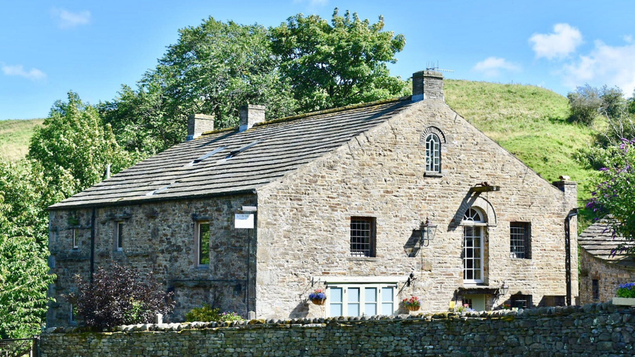 Exterior & Views 2, Low Mill Guest House, North Yorkshire