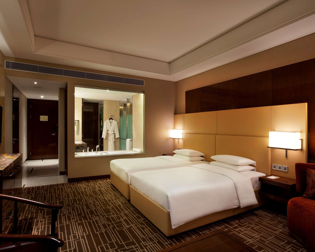 Bedroom 3, Hyatt Regency Jinan, Jinan