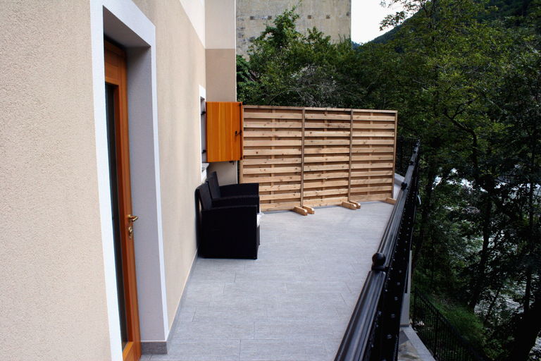 Others 5, Apartments Jez, Tolmin