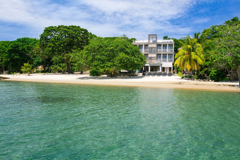 Exterior & Views 2, Xbalanque, Roatán