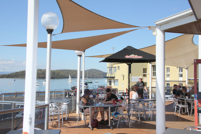 Food & Drinks 4, Beauty Point Waterfront Hotel, West Tamar - Pt A