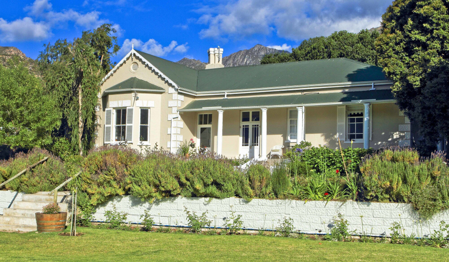 Exterior & Views 2, Montagu Vines Guest House, Cape Winelands