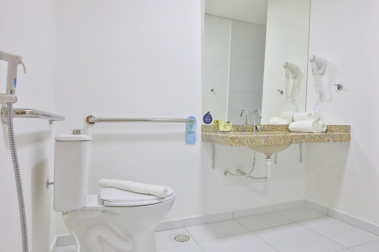 Bathroom 5, Nobile Inn Meridional Cariacica, Cariacica
