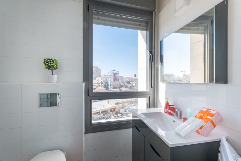 Bathroom 4, Full Option 7People Terrace-Lift-Parking