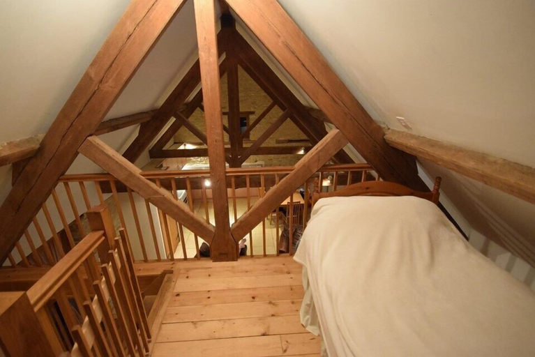 Bedroom 2, The Oaks, Gloucestershire