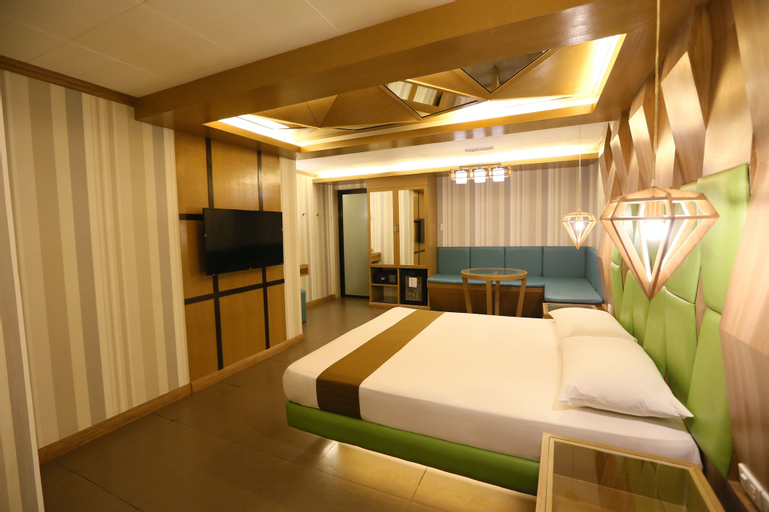 Bedroom 15