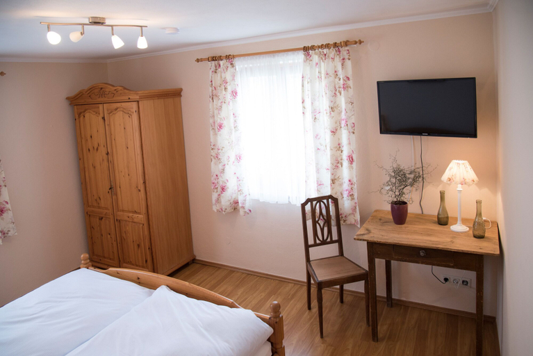 Bedroom 2, Landgasthof Gaschler, Freyung-Grafenau