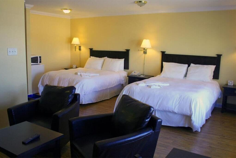 Bedroom 3, Grenfell Heritage Hotel & Suites, Division No. 9