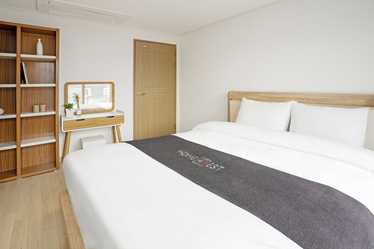 Bedroom 3, Homefourest Residence Hotel Okpo, Geoje