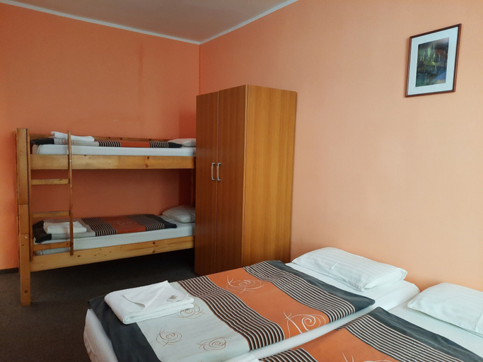 Bedroom 3, Pension City Center, Praha 1