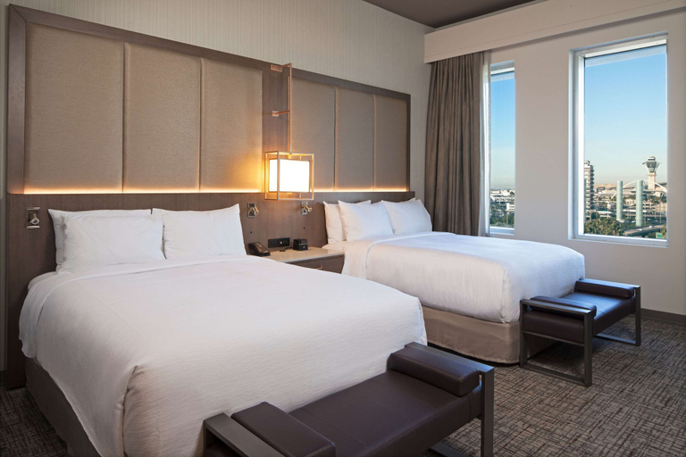Bedroom 4, H Hotel Los Angeles, Curio Collection by Hilton, Los Angeles