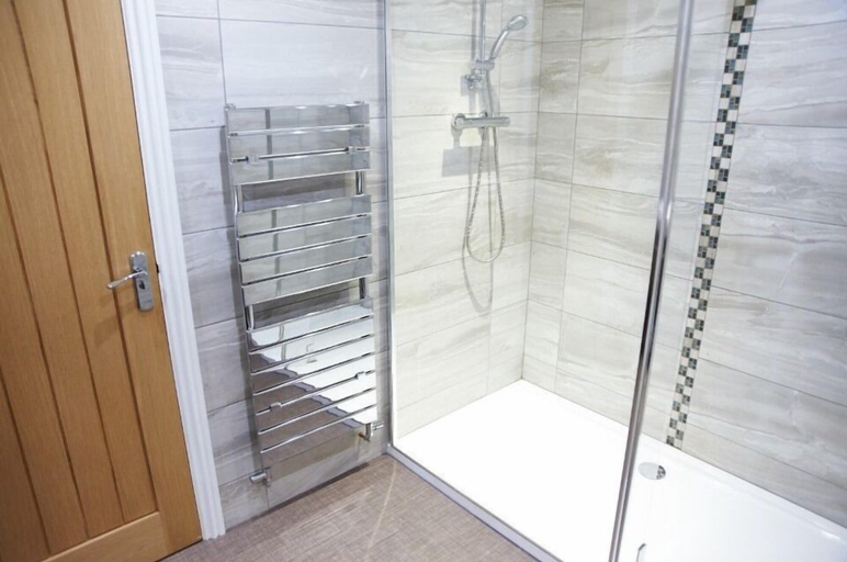 Bathroom 3, Hope and Anchor Hotel, Northumberland