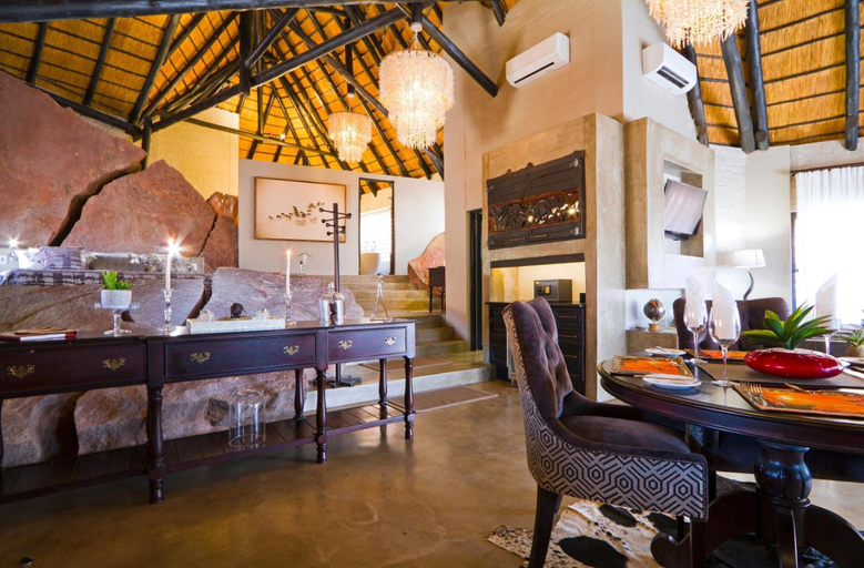 Food & Drinks 5, Twyfelfontein Country Lodge, Khorixas