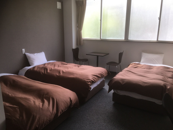 Bedroom 2, Business Hotel Akayane - Hostel, Matsuyama