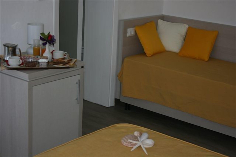 Bedroom 4, B&B Ortensia, Lucca