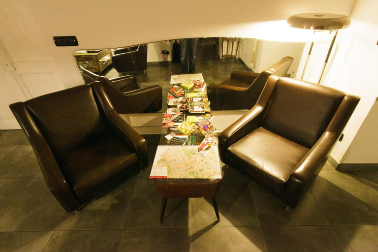 Others 4, Mr Frills, Rome
