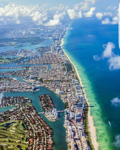 Others 5, BEST DEAL! 2BR Modern Beachfront Ocean Drive WiFi, Miami-Dade