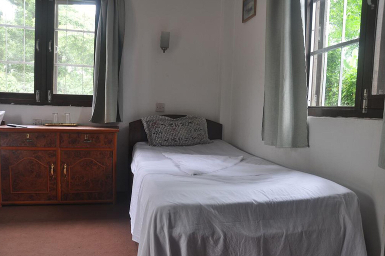 Bedroom 3, Hotel Elephant Camp, Narayani