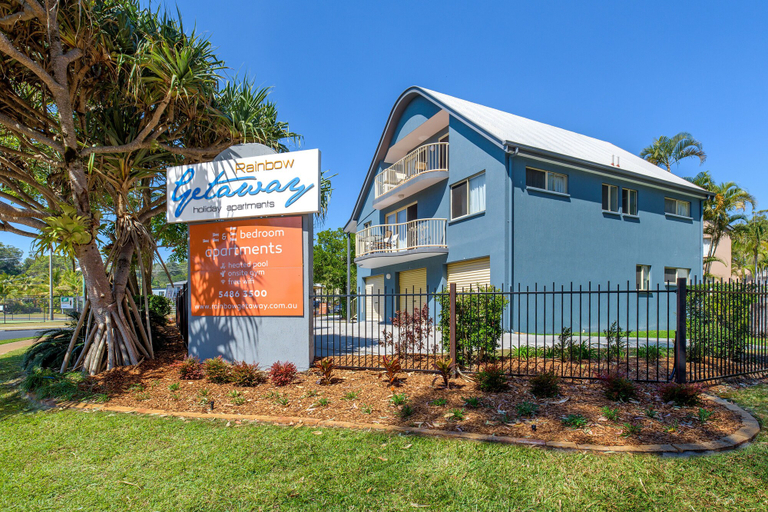 Exterior & Views 2, Rainbow Getaway Holiday Apartments, Cooloola (excl. Gympie)
