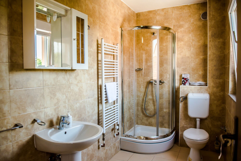 Bathroom, Hotel Villa Monaco, Herzegovina-Neretva