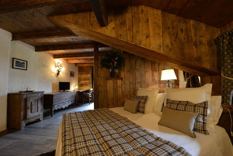 Bedroom 3, La Madonnina del Gran Paradiso, Aosta
