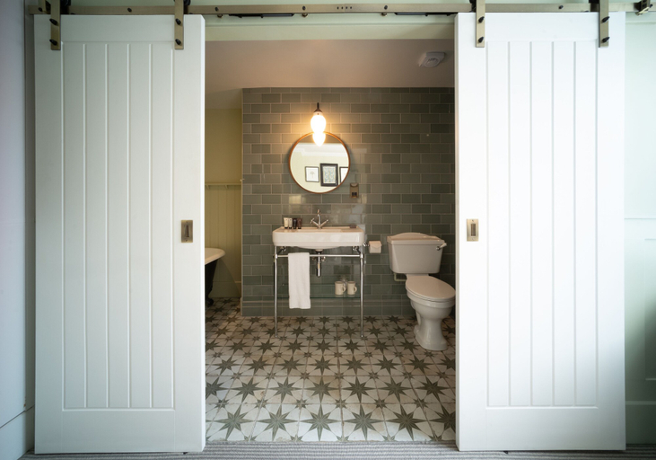Bathroom 4, Eleven Didsbury Park, Manchester
