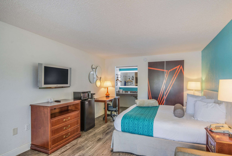 Bedroom 4, Rodeway Inn Port Richey North, Pasco