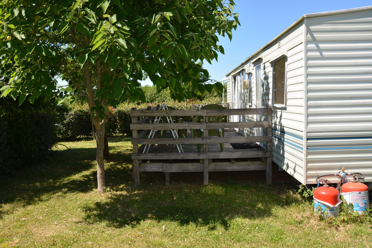 Others 5, Camping Les Chenes Clairs, Lot