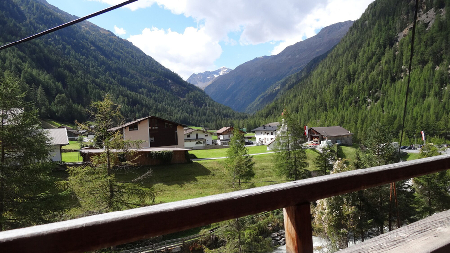 Others 2, The Private Chalet s'Tyrolia, Imst