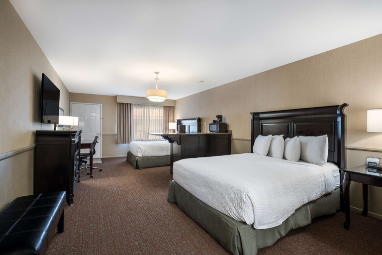 Bedroom 3, Best Western Corona Hotel & Suites, Riverside