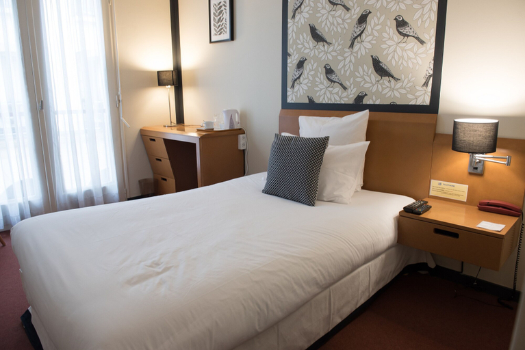 Bedroom 3, Hotel de Jouvence, Landes