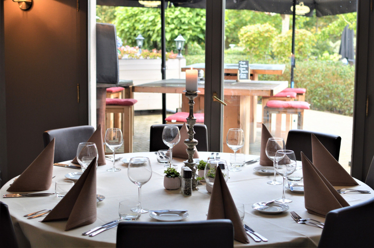 Food & Drinks 5, Eurotel Lanaken - Different Hotels, Limburg