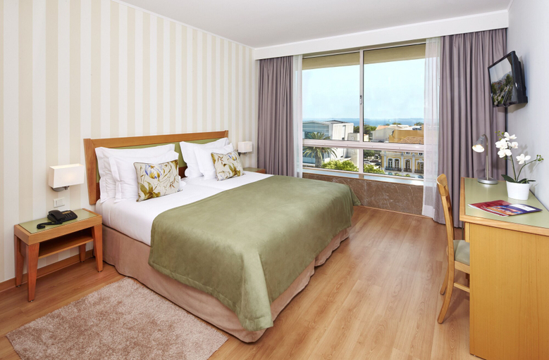 Bedroom 2, Luna Esperança Centro Hotel, Setúbal