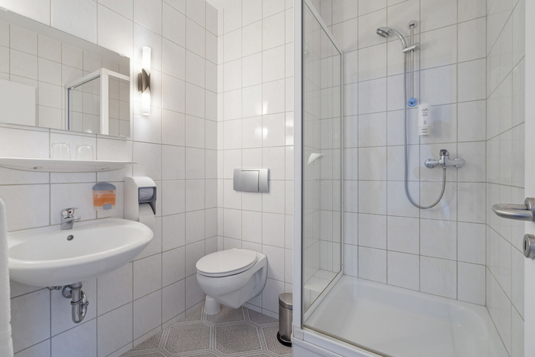 Bathroom, Hotel Imota, Neuwied