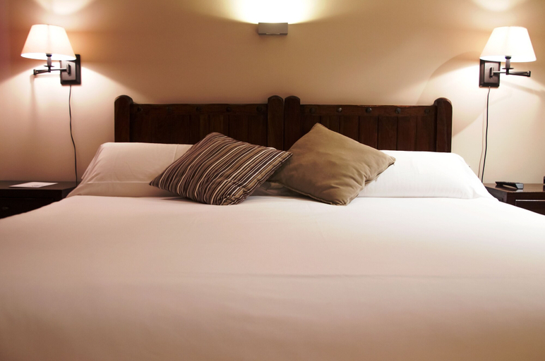 Bedroom 3, Hotel Silken Ordesa, Huesca