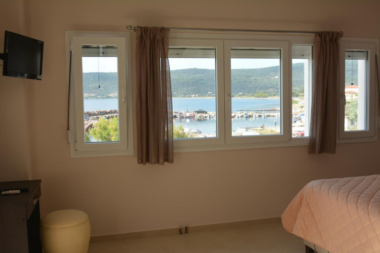 Bedroom 5, Palaiologou Panorama Apartments, North Aegean