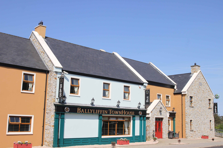 Exterior & Views, Ballyliffin TownHouse Boutique Hotel