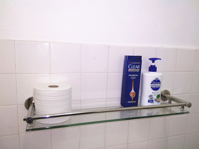 Others 5, H Homestay, Sibu