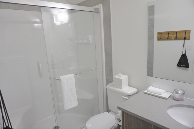 Bathroom 4, Basecamp Resorts Canmore, Division No. 15