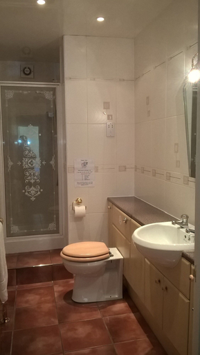 Bathroom 4, Gable Cottage, Cumbria