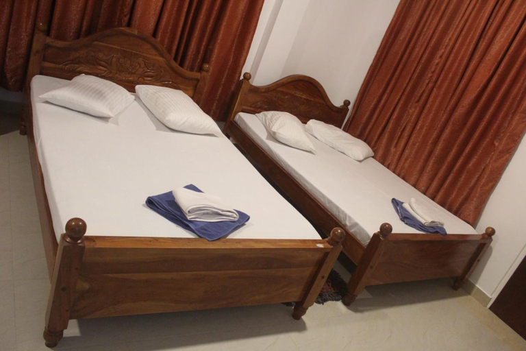 Bedroom 2, Hotel senora kataragama, Katharagama