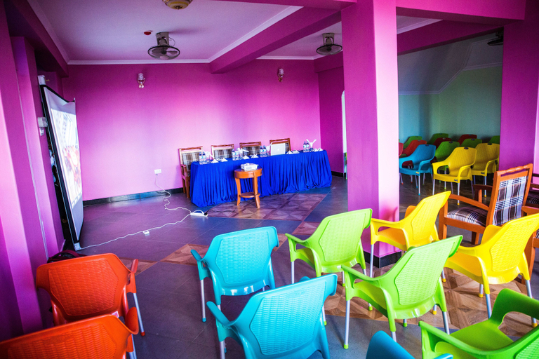 Food & Drinks 5, BL Airport Hotel, Ilala